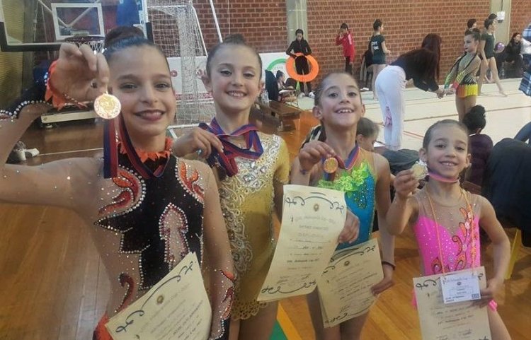 Γεμάτη Μετάλλια και Διακρίσεις επέτρεψε η αποστολή της Ρυθμικής του Α.Ο. Μυκόνου