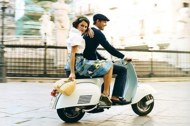 “Αν δεν θυμάσαι την πιο ανάλαφρη τρέλα, που ο έρωτας σ’ έβαλε να κάνεις, τότε δεν έχεις αγαπήσει” (ΣΑΙΞΠΗΡ)