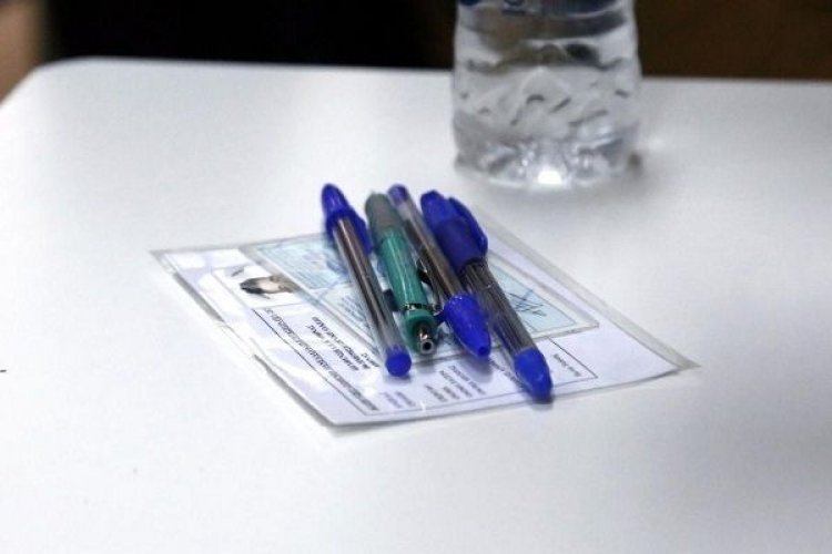 Ράβε - ξήλωνε με τις Πανελλαδικές