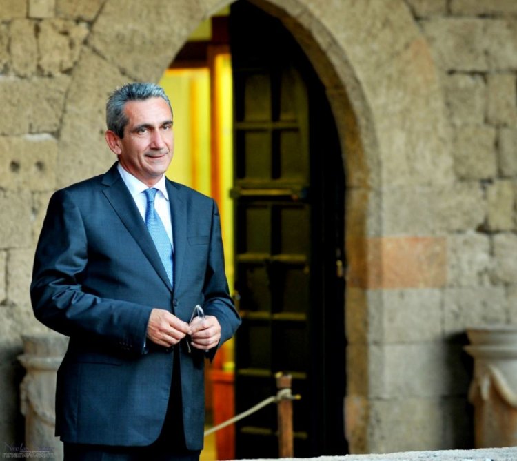 Χριστουγεννιάτικο μήνυμα του Περιφερειάρχη Νοτίου Αιγαίου, Γιώργου Χατζημάρκου