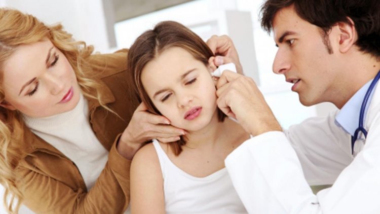 Ο ΕΟΦ ανακαλεί σταγόνες για τα αυτιά