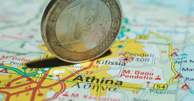 Γεμίζει το προεκλογικό καλάθι Τσίπρα με αφορολόγητο και μείωση πλεονασμάτων