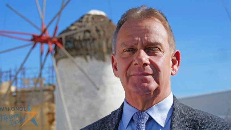 Ραδιοφωνική συνέντευξη-ποταμός του Χρήστου Βερώνη στην Ραδιοφωνία Κυκλάδων (ηχητικό)