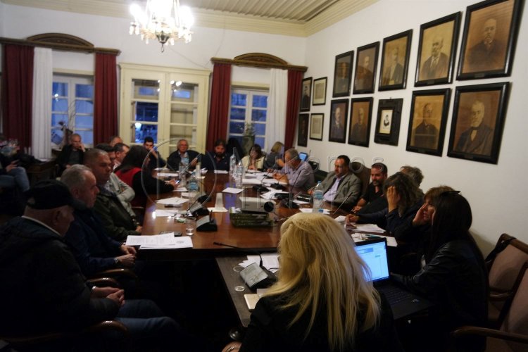 Πρόσκληση Έκτακτης Συνεδρίασης του Δημοτικού Συμβουλίου Μυκόνου