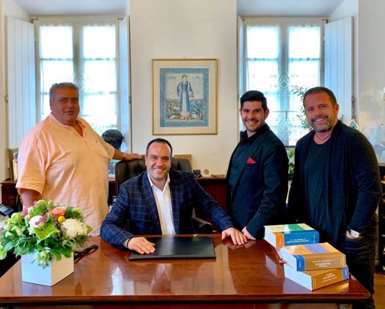 Μύκονος: Οι τρεις αντιδήμαρχοι πού ξεχωρίζουν για την συνέπειά τους και το ήθος τους