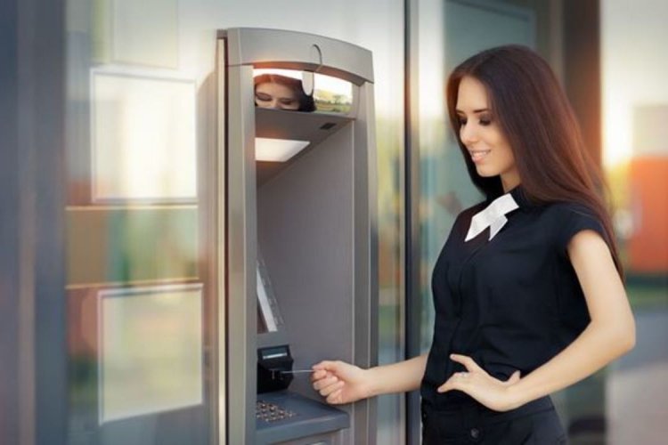 TτΕ: Πλήρης άρση των capital controls δρομολογείται το φθινόπωρο