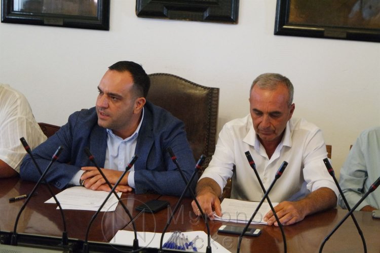 Χαιρετισμός Δημάρχου Μυκόνου Κ. Κουκά στις δημαιρεσίες του νέου Δημοτικού Συμβουλίου (video)