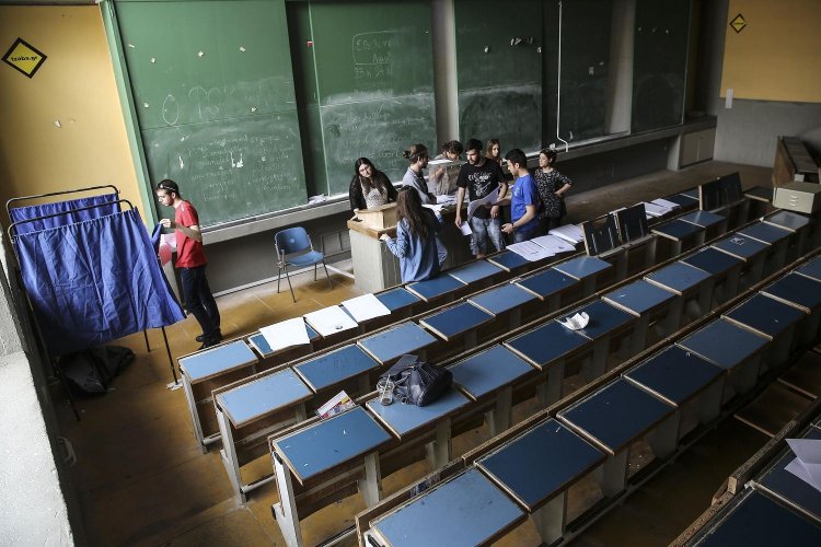 Εκτός πανεπιστημίων οι κομματικές παρατάξεις ΔΑΠ-ΝΔΦΚ, ΠΑΣΠ και ΚΝΕ