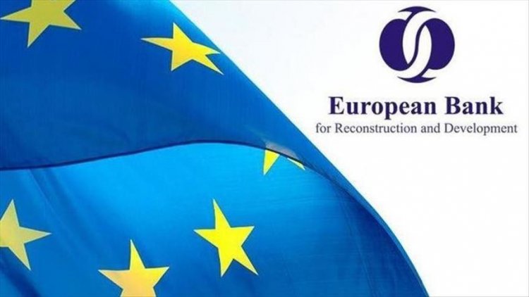EBRD: Μακροπρόθεσμο πλάνο διαχείρισης με έξι στρατηγικές προτεραιότητες για τον τουρισμό σε Ρόδο και Σαντορίνη