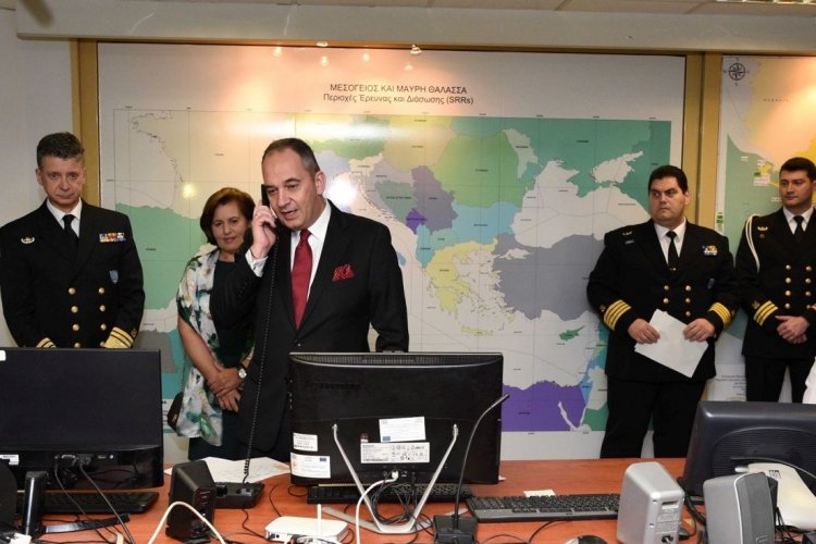 Ευχές για το νέο έτος από τον ΥΝΑΝΠ κ. Γιάννη Πλακιωτάκη σε ναυτικούς εν πλω