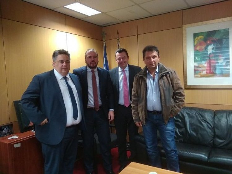 Συνάντηση Φίλιππου Φόρτωμα με τον Διοικητή της 2ης ΔΥΠΕ Χρ. Ροϊλό για την βελτίωση των Κέντρων Υγείας Μήλου και Άνδρου