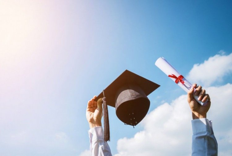 Τι αλλάζει στο θεσμικό πλαίσιο για την αναγνώριση ξένων πτυχίων ΑΕΙ - Πως θα υποβάλλονται οι αιτήσεις