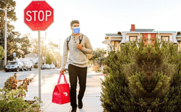 Coronavirus : Εξετάζεται η καθολική απαγόρευση κυκλοφορίας με εξαιρέσεις τις ζωτικής σημασίας δραστηριότητες