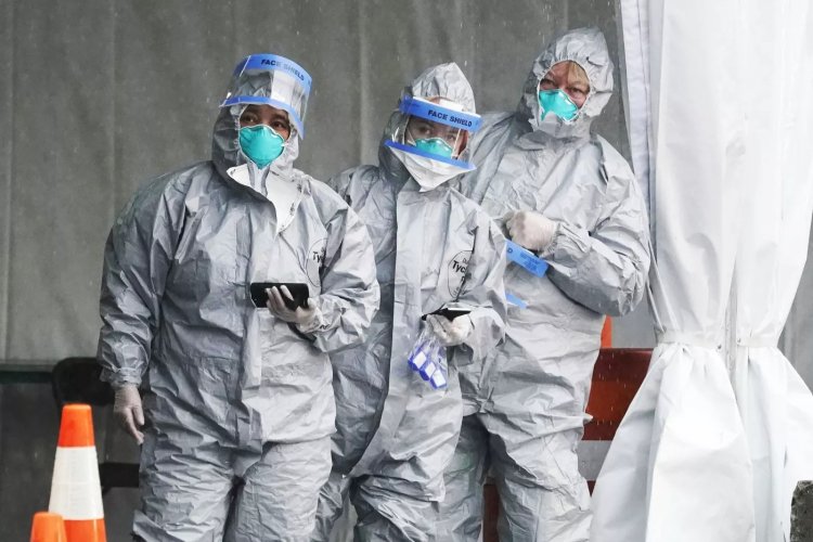 Coronavirus: Έκκληση για εθελοντές στο ΕΣΥ - Ζητούν φοιτητές και συνταξιούχους γιατρούς