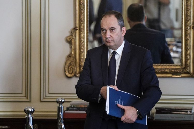 Coronavirus: Μέτρα για την στήριξη των Ακτοπλοϊκών Συγκοινωνιών και της Ναυτιλίας ανακοινώνει ο Πλακιωτάκης [Πίνακας]