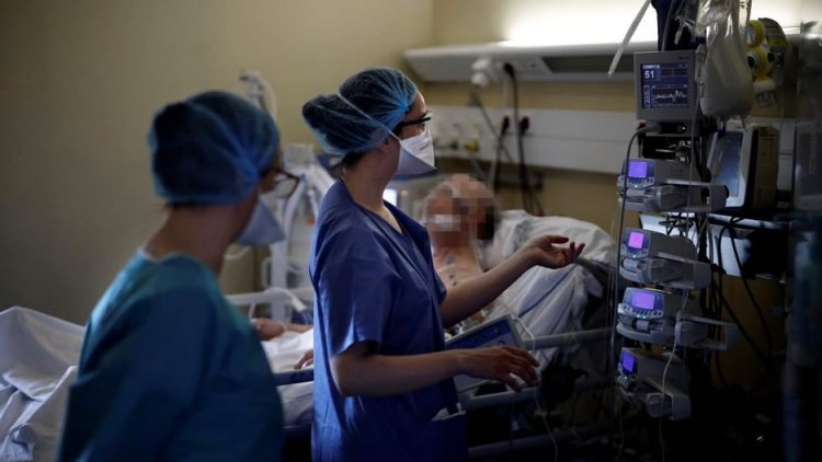 Coronavirus France : 1427 θάνατοι καταγράφηκαν σε 24 ώρες στη Γαλλία, πάνω από 10.000 συνολικά