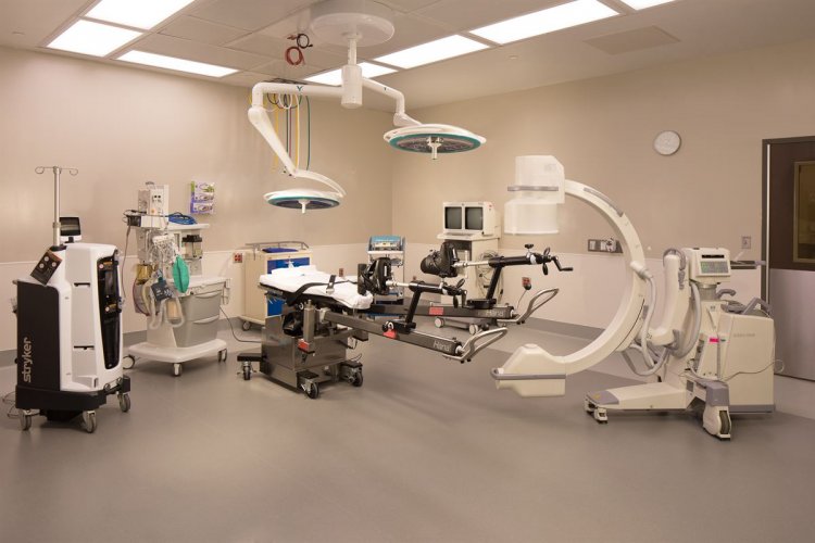 Coronavirus Pandemic : Πότε και πώς θα επαναλειτουργήσουν τα χειρουργεία και τα τακτικά εξωτερικά ιατρεία