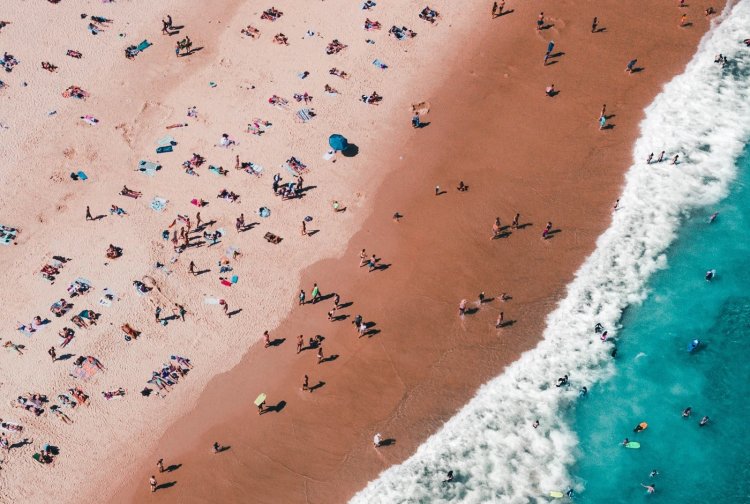 Coronavirus Travel & Health: Το σχέδιο του Υπουργείου Υγείας για τον τουρισμό!! Η νησιωτική χώρα θα «χωριστεί» σε 3 ζώνες!!