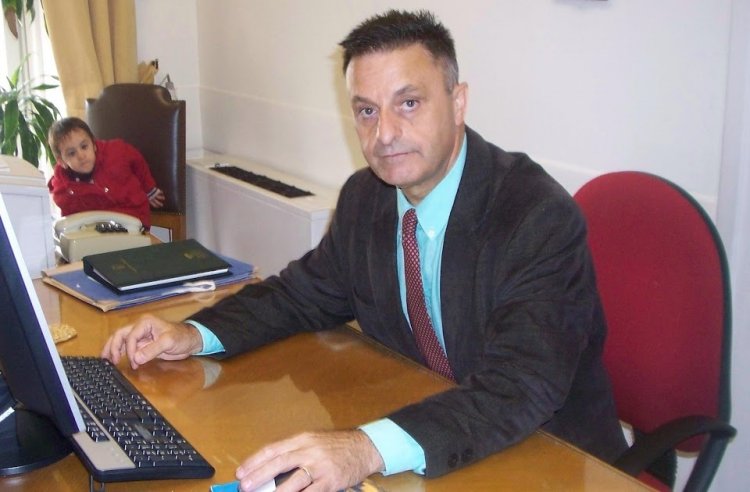 Ψήφισμα της Ένωσης Κυκλαδικού Τύπου για την απώλεια του Κωστή  Λεβογιάννη