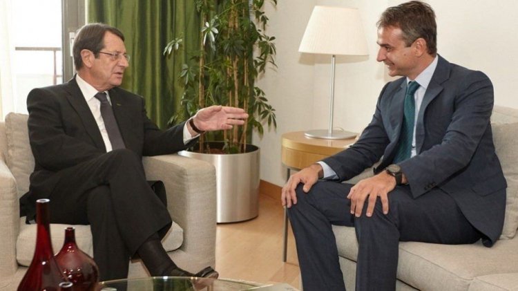 Mitsotakis, Anastasiades: Η παραβατική συμπεριφορά της Τουρκίας δεν θίγει μόνο τα συμφέροντα Ελλάδας-Κύπρου αλλά και της ΕΕ