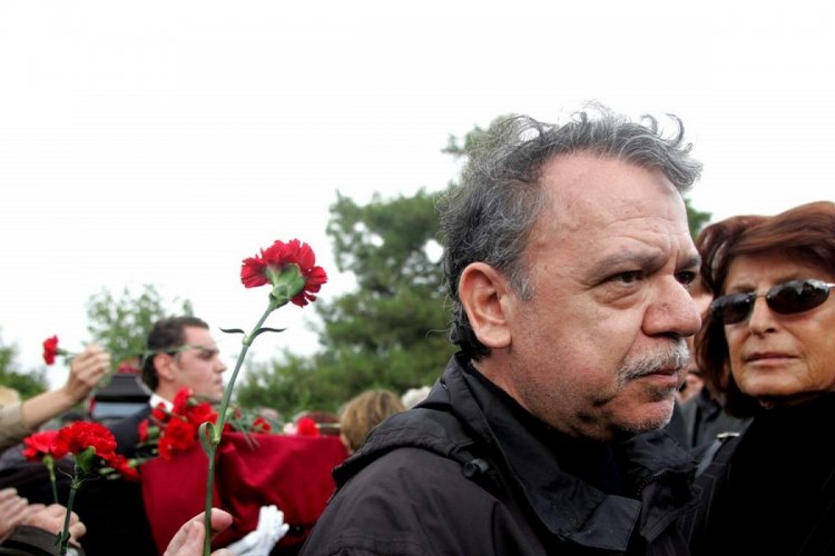 Πέθανε ο Ν. Μπελογιάννης, γιος του εμβληματικού αγωνιστή της Αριστεράς Νίκου Μπελογιάννη και της Έλλης Παππά