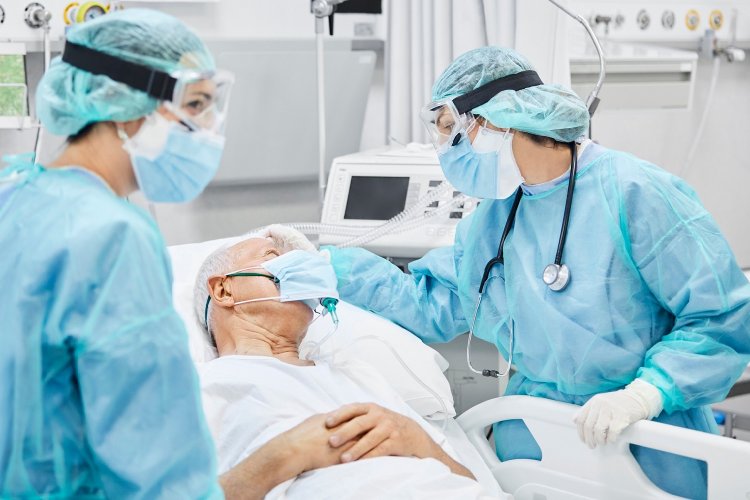 Coronavirus-Heightened measures: Οι ανασφάλιστοι ασθενείς θα διακομίζονται και θα νοσηλεύονται, δωρεάν στα ιδιωτικά θεραπευτήρια