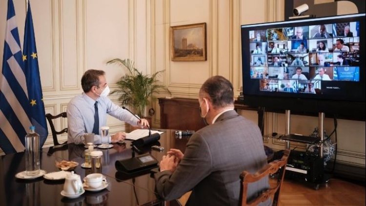 PM Mitsotakis: Καλύτερη οριακά η κατάσταση, αλλά έχουμε ακόμα δύσκολες ημέρες μπροστά μας