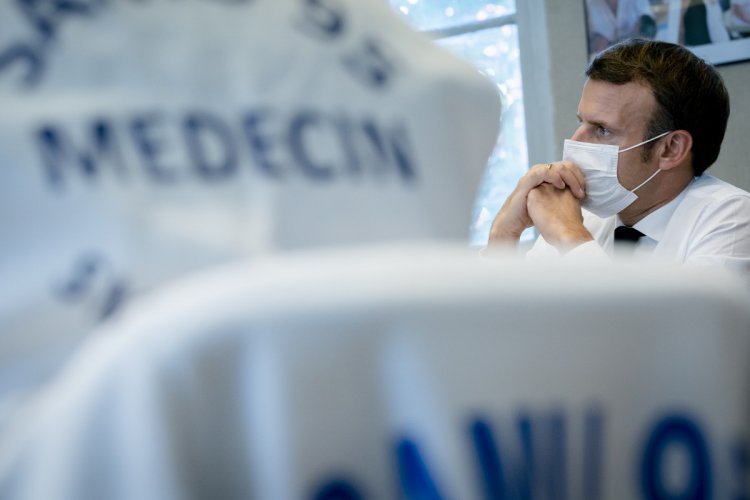 Coronavirus Disease: Θετικός στον κορωνοϊό ο Εμανουέλ Μακρόν