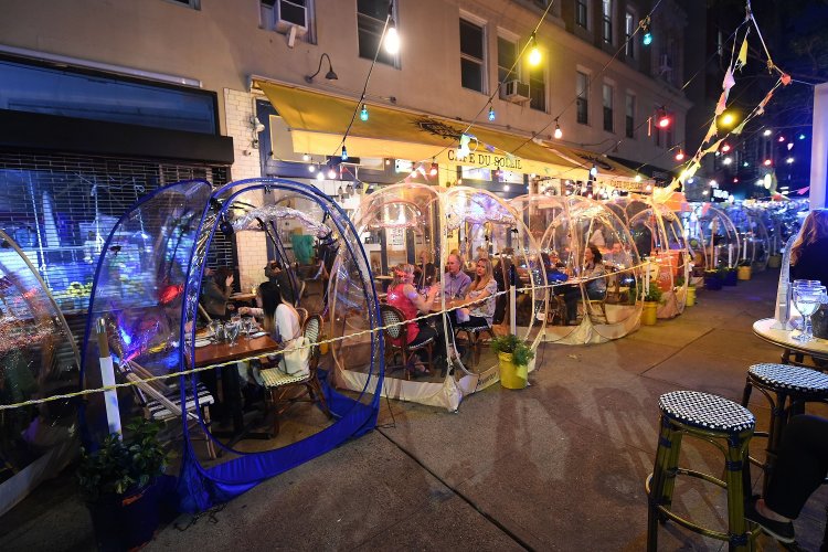 Social bubble: Τι είναι οι social bubbles, οι «κοινωνικές φούσκες», μικρές κοινωνικές ομάδες!! Πώς θα μπορούσε να λειτουργήσει το μοντέλο!!