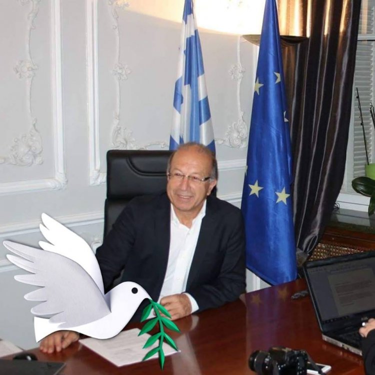 Aegean islands: Fake News, η «είδηση» του ψηφίσματος των Δημάρχων κατά της Περιφέρειας Ν. Αιγαίου