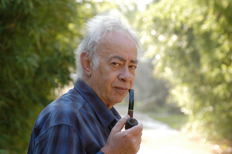 Notable Death: Έφυγε από τη ζωή ο συγγραφέας Βασίλης Αλεξάκης