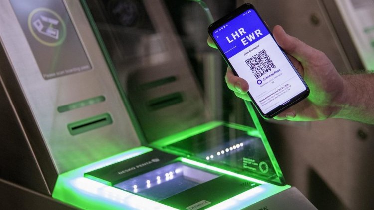 Digital COVID-19 vaccine passport: Ψηφιακά διαβατήρια εμβολίων ετοιμάζουν Microsoft, Oracle και Salesforce