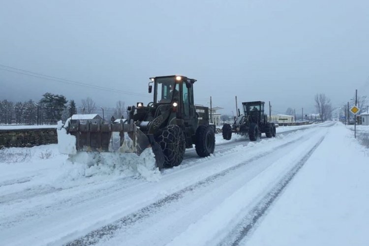 Civil protection - Snowstorm: Έκτακτη σύσκεψη Χαρδαλιά - Χρυσοχοΐδη, στους δρόμους και ο στρατός για την αντιμετώπιση προβλημάτων!!