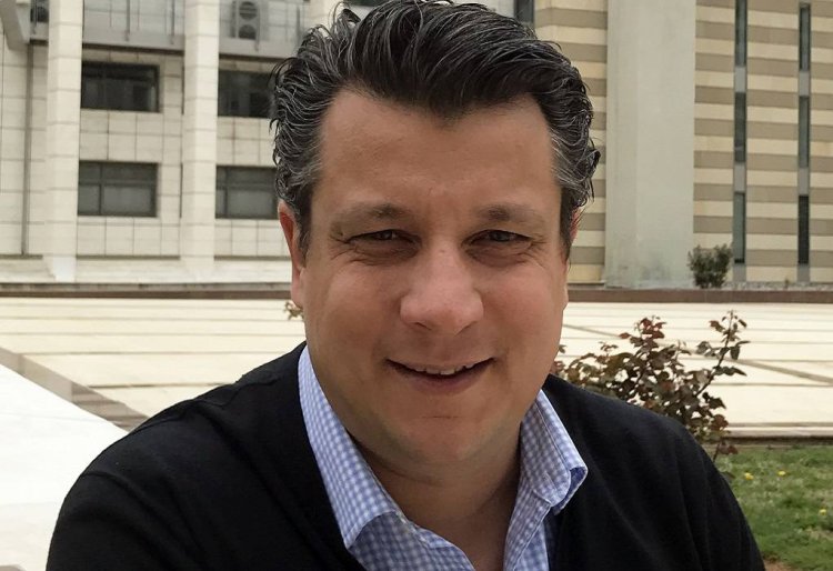 New Lockdown Restrictions - Δερμιτζάκης: Ή σκληρό lockdown που θα εφαρμοστεί ή πάμε σε άλλη στρατηγική