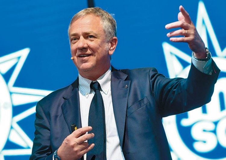 Cruise start sailing again? Εφικτή η κρουαζιέρα χωρίς πίεση στα νησιά