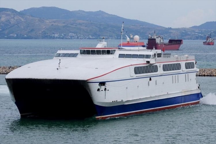 Ferry Travel: Σύρο, Μύκονο και Νάξο, νέο καινοτόμο δρομολόγιο με το ταχύπλοο Thunder