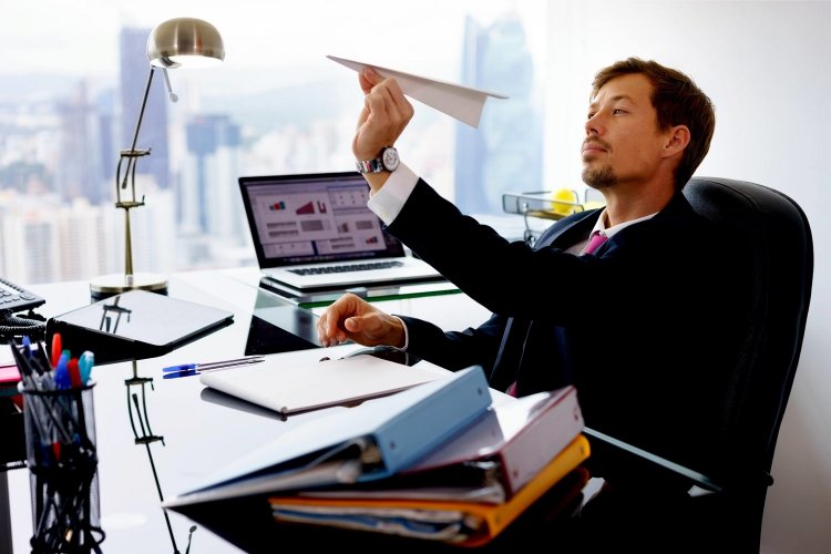 8-Hour Workday Go? Δεν καταργείται το 8ωρο? 15 Ερωτήσεις & Απαντήσεις, για το Εργασιακό Νομοσχέδιο