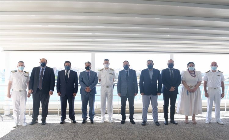 Shipping Min Plakiotakis: Θωρακίζουμε τα νησιά μας - Πέντε νέα περιπολικά σκάφη με ειδικό υγειονομικό εξοπλισμό στο Λιμενικό Σώμα