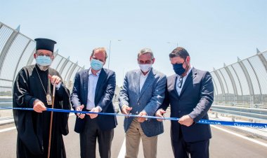 Aegean Islands: Εγκαινιάστηκε σήμερα η γέφυρα του ποταμού Μάκαρη, στη Ρόδο, έργο που συνέβαλε στον θεσμικό εκσυγχρονισμό της Πολιτικής Προστασίας