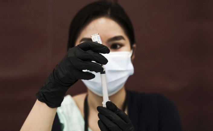 Covid-19 Vaccination: Αποκλειστικά με το μονοδοσικό Johnson & Johnson ο εμβολιασμός κατ' οίκον από ιδιώτες γιατρούς