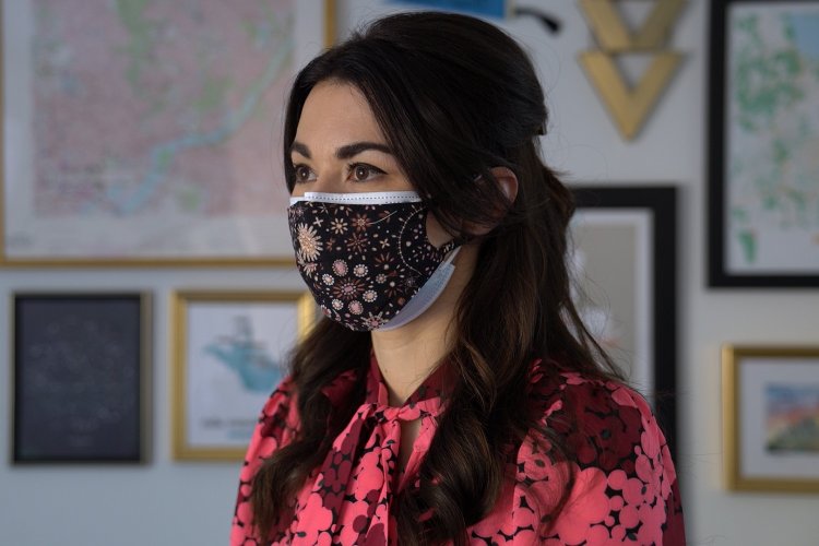 Coronavirus Disease-Γώγος: Υποχρεωτική μασκοφορία σε εσωτερικούς χώρους... για πάντα!!