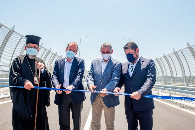 Aegean Islands: Εγκαινιάστηκε σήμερα η γέφυρα του ποταμού Μάκαρη, στη Ρόδο, έργο που συνέβαλε στον θεσμικό εκσυγχρονισμό της Πολιτικής Προστασίας