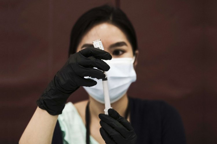 Covid-19 Vaccination: Αποκλειστικά με το μονοδοσικό Johnson & Johnson ο εμβολιασμός κατ' οίκον από ιδιώτες γιατρούς