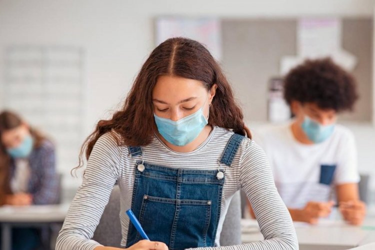 Panhellenic Exams 2021: Θέματα & Απαντήσεις σε Φυσική, Ιστορία και Οικονομία