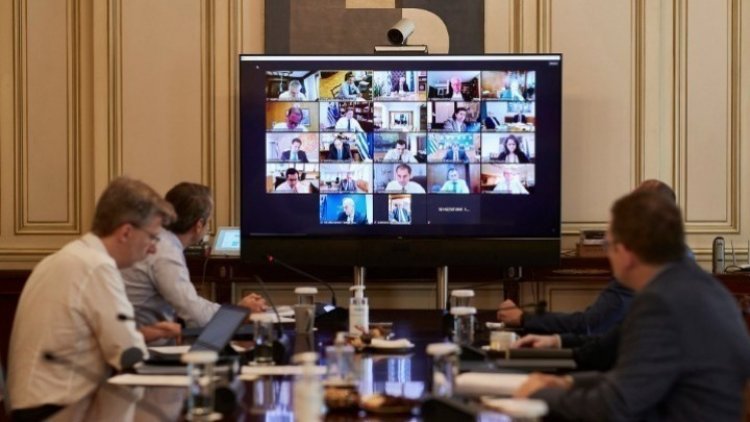 PM Mitsotakis - Cabinet meeting: «Τρεις κομβικές πρωτοβουλίες» - Νέο σχολείο, μεταρρύθμιση του συστήματος επικουρικής ασφάλισης και αναδιοργάνωση της ΕΛ.ΑΣ