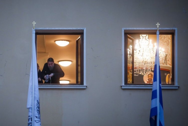 Attack on metropolitan bishops: Νεότερα για την υγεία των Μητροπολιτών που δέχτηκαν επίθεση με βιτριόλι στην Μονή Πετράκη