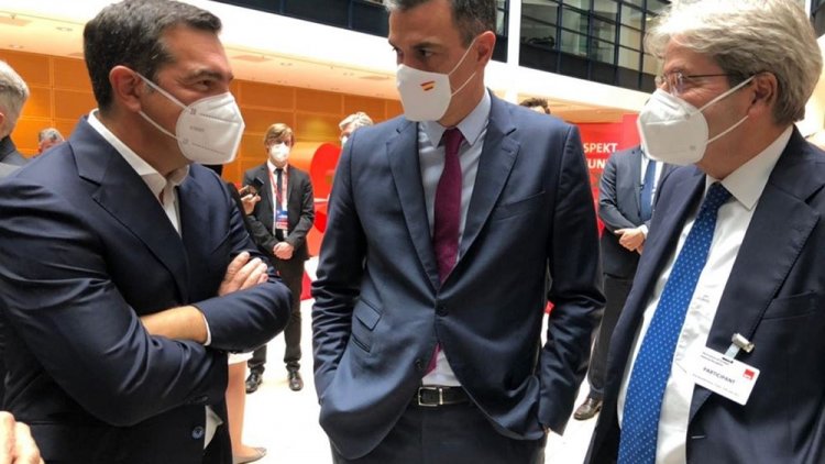 Syriza Leader Alexis Tsipras: Κρίσιμο παντού στην Ευρώπη να ενισχυθούν οι προοδευτικές δυνάμεις