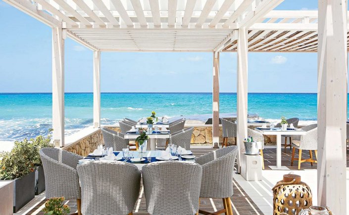 Restaurants during Covid: Απειλή lockdown σε καταστήματα με μεικτούς χώρους