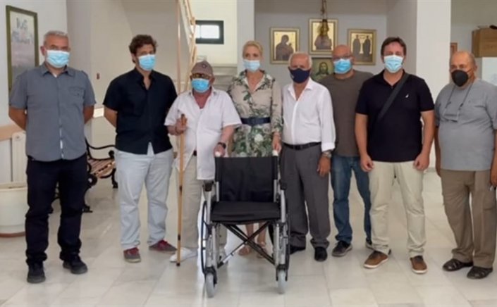 MP Katerina Monogiou: Ο Δήμαρχος Ιητών ευχαρίστησε την Κατερίνα Μονογυιού και το Σύλλογο «Αγάπης Φροντίδα Ζωής» για την πολύτιμη δωρεά τους στο Κέντρο Υγείας Ίου