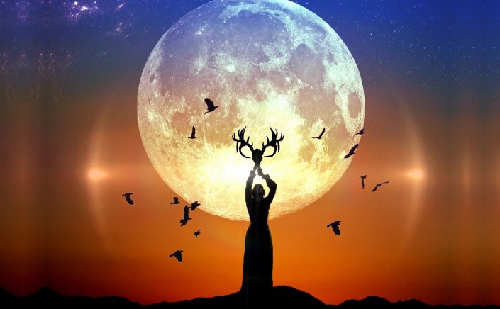 Full Buck Moon: Σήμερα η μεγάλη πανσέληνος του Ιουλίου!! Στον ουρανό το “Φεγγάρι του Ελαφιού”